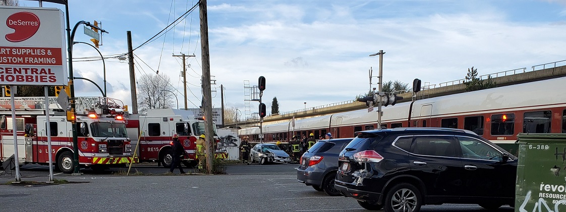  Car crunched 